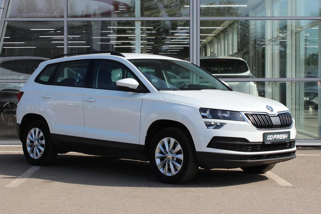 Внедорожник Skoda Karoq 2021 года, 2495000 рублей, Ярославль