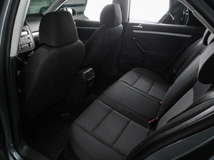 Седан Volkswagen Jetta 2010 года, 629000 рублей, Воронеж