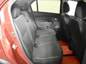 Седан Renault Logan Stepway 2018 года, 929900 рублей, Казань