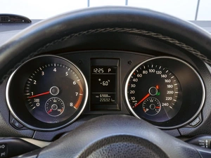 Хетчбэк Volkswagen Golf 2010 года, 930000 рублей, Краснодар