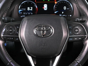 Седан Toyota Camry 2023 года, 3419000 рублей, Ростов-на-Дону