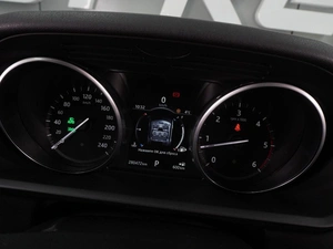 Внедорожник Land Rover Discovery 2017 года, 2968000 рублей, Воронеж