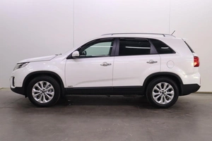 Внедорожник Kia Sorento 2017 года, 2750000 рублей, Брянск