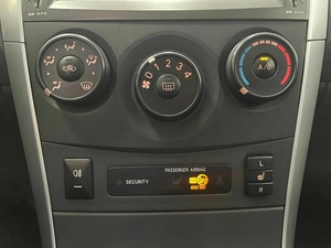 Седан Toyota Corolla 2012 года, 1155000 рублей, Красноярск
