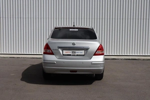 Седан Nissan Tiida 2011 года, 740000 рублей, Брянск