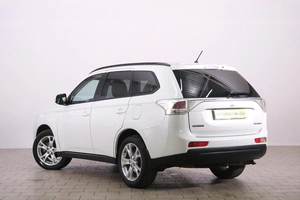 Внедорожник Mitsubishi Outlander 2012 года, 1549000 рублей, Омск