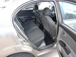 Седан Kia Rio 2011 года, 790000 рублей, Железногорск