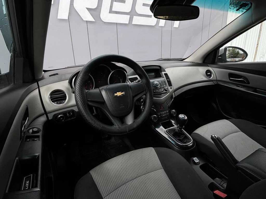 Фото
