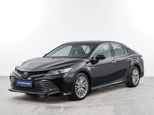 Седан Toyota Camry 2018 года, 2997444 рублей, Москва