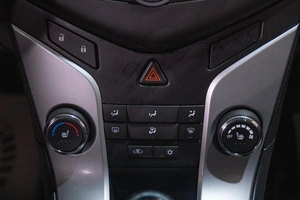 Седан Chevrolet Cruze 2012 года, 669000 рублей, Томск