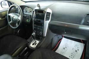 Внедорожник Chevrolet Captiva 2008 года, 989000 рублей, Омск