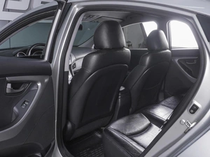 Седан Hyundai Avante 2012 года, 970000 рублей, Ростов-на-Дону