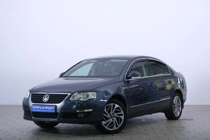 Седан Volkswagen Passat 2008 года, 799000 рублей, Омск