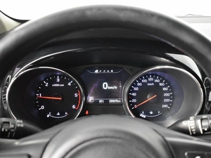 Минивэн Kia Carnival 2016 года, 2473100 рублей, Казань