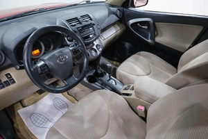 Внедорожник Toyota RAV4 2010 года, 1299000 рублей, Новокузнецк
