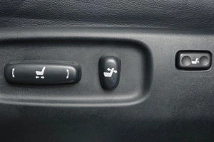 Внедорожник Toyota Land Cruiser 2011 года, 3819000 рублей, Тюмень