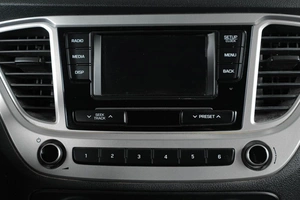 Седан Hyundai Solaris 2019 года, 1379000 рублей, Тюмень