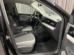 Внедорожник Volkswagen Taos 2022 года, 2080000 рублей, Красноярск