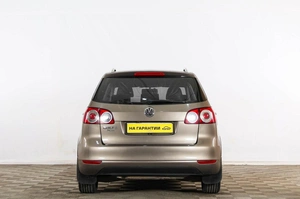 Хетчбэк Volkswagen Golf Plus 2012 года, 949000 рублей, Тюмень