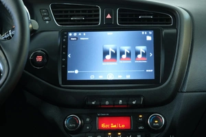 Хетчбэк Kia Ceed 2012 года, 949000 рублей, Омск