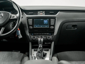 Лифтбек Skoda Octavia 2015 года, 1450000 рублей, Красноярск