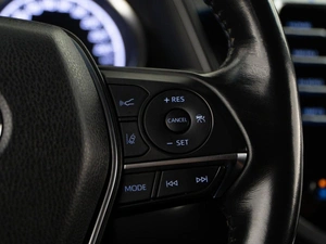 Седан Toyota Camry 2018 года, 2687444 рублей, Москва