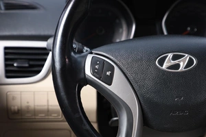 Хетчбэк Hyundai i30 2014 года, 1269000 рублей, Новосибирск