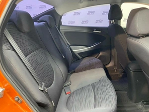 Седан Hyundai Solaris 2014 года, 989000 рублей, Красноярск