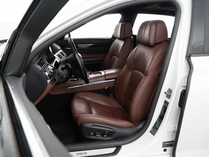 Седан BMW 7 серия 2012 года, 2098999 рублей, Москва