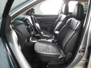 Внедорожник Mitsubishi Outlander 2021 года, 2399000 рублей, Воронеж