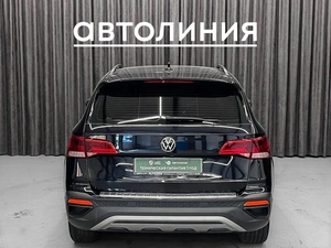 Внедорожник Volkswagen Taos 2022 года, 2080000 рублей, Красноярск