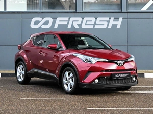 Внедорожник Toyota C-HR 2019 года, 2329000 рублей, Кирилловка