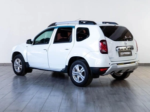 Внедорожник Renault Duster 2016 года, 1259000 рублей, Саратов