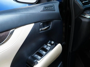 Минивэн Toyota Alphard 2018 года, 4467077 рублей, Москва
