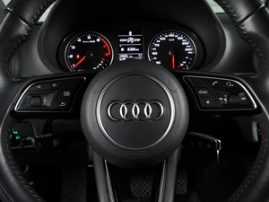 Седан Audi A3 2019 года, 2039000 рублей, Воронеж