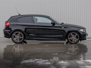 Хетчбэк BMW 1 серия 2011 года, 890000 рублей, Краснодар