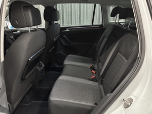 Внедорожник Volkswagen Tiguan 2016 года, 2149000 рублей, Красноярск