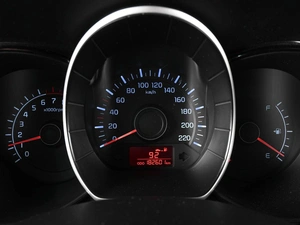 Седан Kia Rio 2014 года, 929000 рублей, Аксай