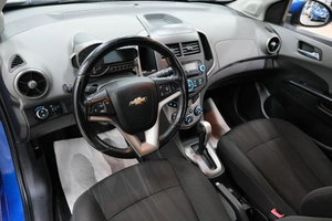 Седан Chevrolet Aveo 2012 года, 699000 рублей, Омск