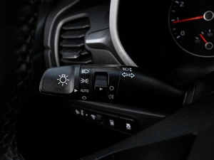 Седан Kia Rio 2021 года, 1525000 рублей, Волгоград