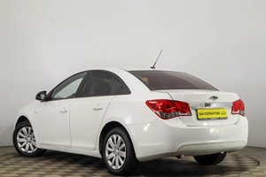 Седан Chevrolet Cruze 2010 года, 519000 рублей, Пермь