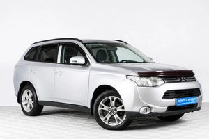 Внедорожник Mitsubishi Outlander 2013 года, 1399000 рублей, Челябинск