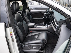 Внедорожник Audi Q8 2018 года, 5560000 рублей, Краснодар