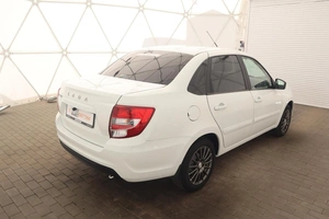 Седан ВАЗ (LADA) Granta 2020 года, 900000 рублей, Орёл