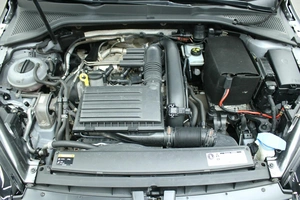 Хетчбэк Volkswagen Golf 2013 года, 1195000 рублей, Красноярск