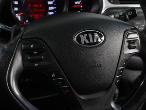 Хетчбэк Kia Ceed 2016 года, 1166000 рублей, Воронеж