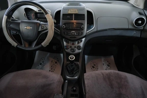 Седан Chevrolet Aveo 2012 года, 689000 рублей, Омск