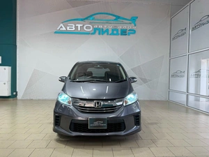 Минивэн Honda Freed 2014 года, 1099000 рублей, Красноярск