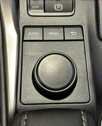 Внедорожник Lexus NX 2017 года, 3007000 рублей, Красноярск