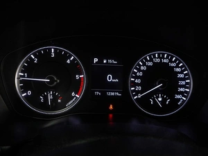 Внедорожник Hyundai Santa Fe 2018 года, 3100000 рублей, Воронеж